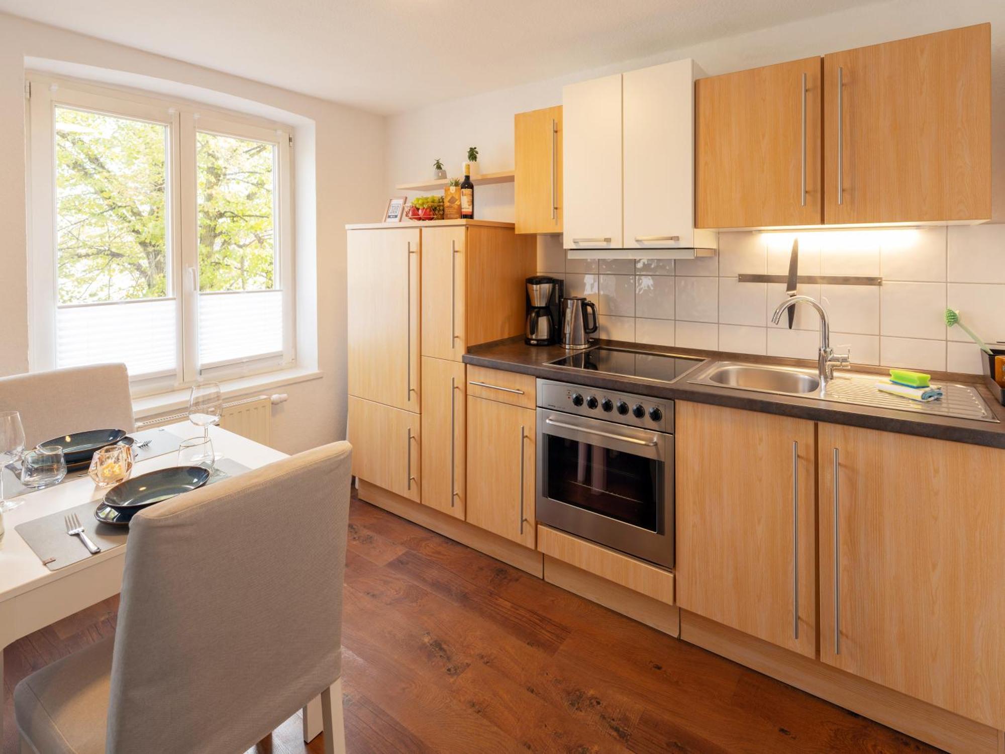 Schlosskoenig - Modernes & Zentrales Apartment Mit Balkon Und Arbeitsplatz Шверин Экстерьер фото