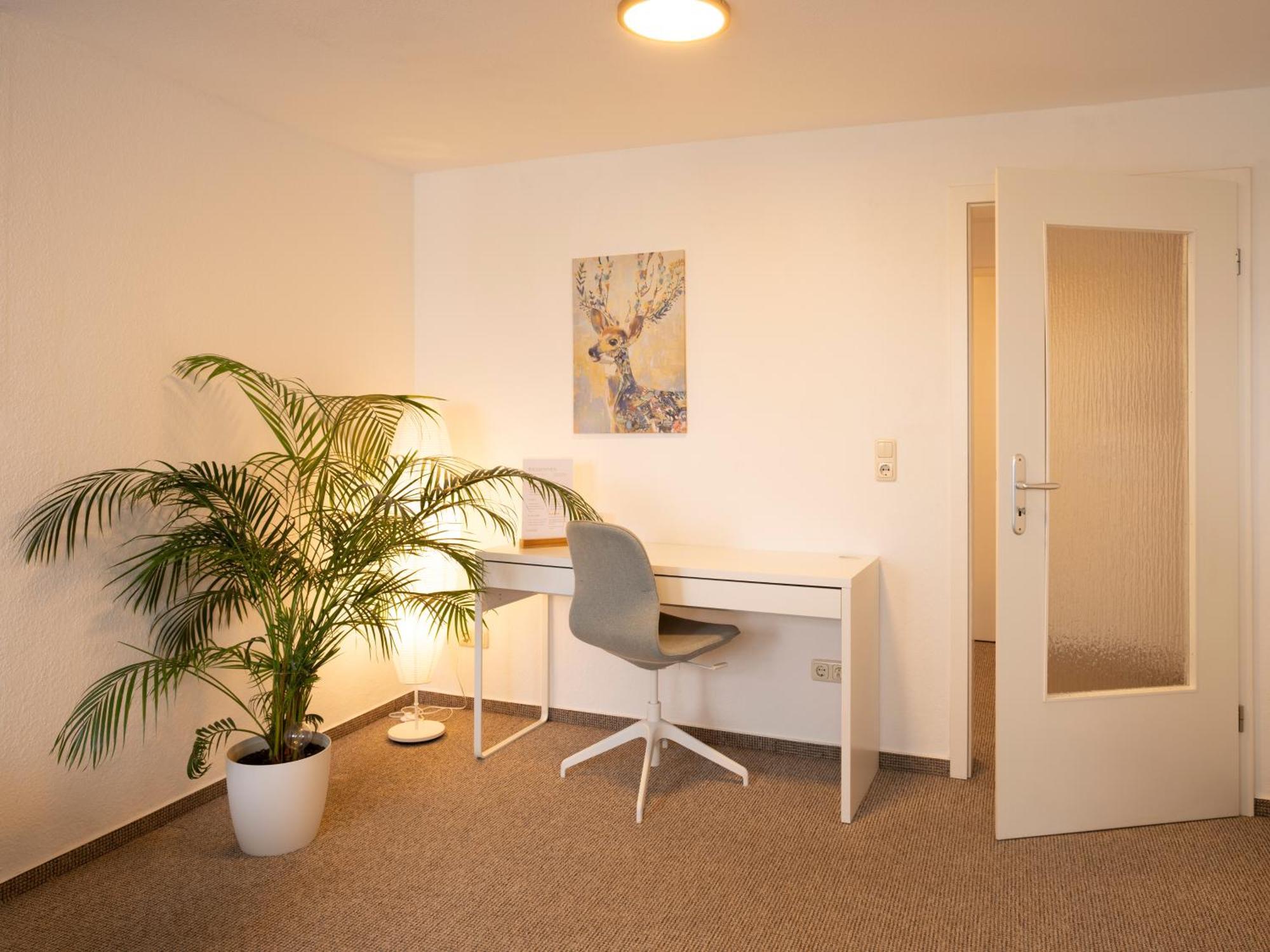 Schlosskoenig - Modernes & Zentrales Apartment Mit Balkon Und Arbeitsplatz Шверин Экстерьер фото